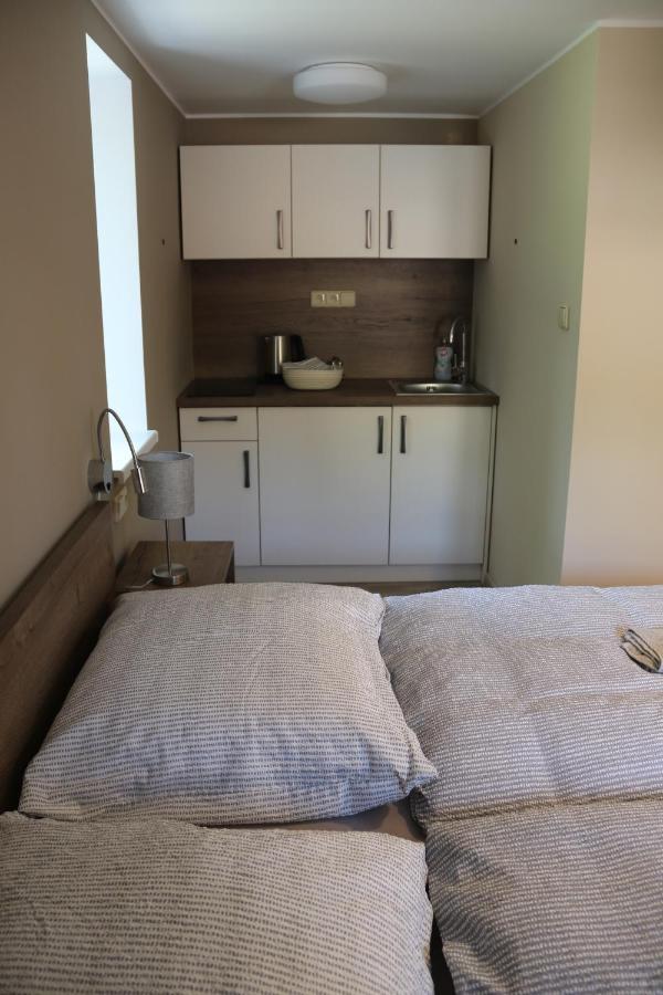 Apartmany Lama 摩拉维采河畔赫拉德茨 外观 照片